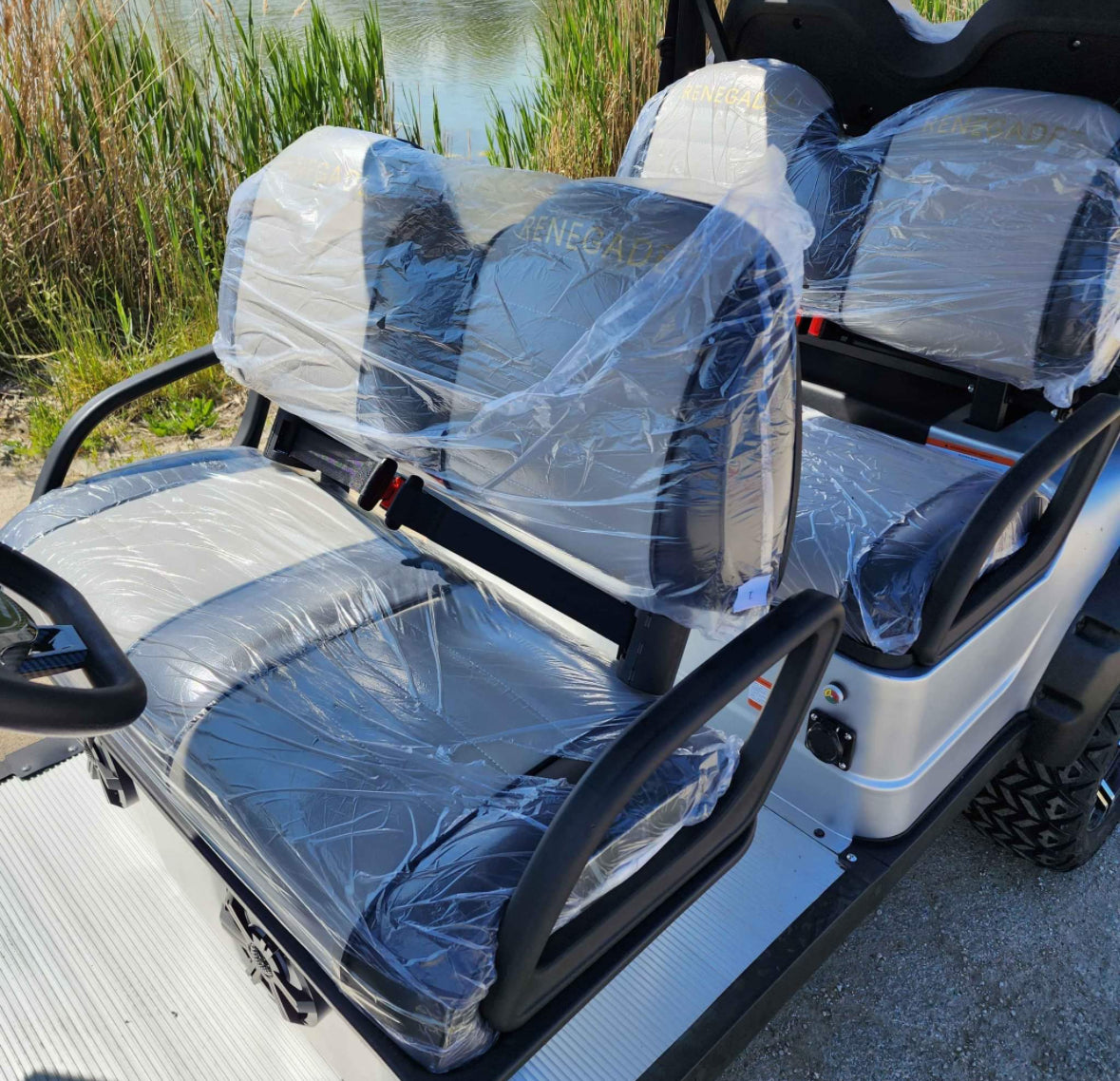 2025 luxury 6 seater golf cart
