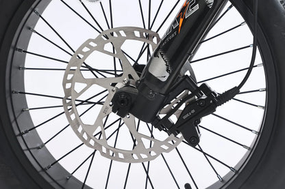 Close-up of GhostCat F4X Pro bike's hydraulic disc brake and wheel, showcasing superior stopping power and design.